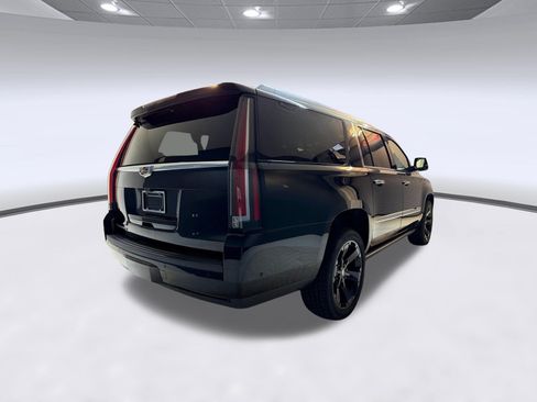Used 2020 Cadillac Escalade ESV Premium Luxury AWD/4WD image 8