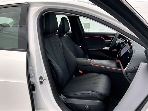 Used 2026 Mercedes-Benz E 350 Sedan image 6