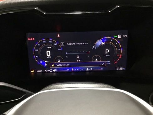 Used 2024 Chevrolet Colorado Z71 w/ Z71 Convenience Package 2 image 33