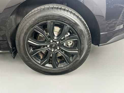 Used 2022 Ford Edge SE w/ Black Appearance Package AWD/4WD image 11