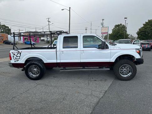 Used 2013 Ford F250 Lariat w/ Chrome Pkg AWD/4WD image 4