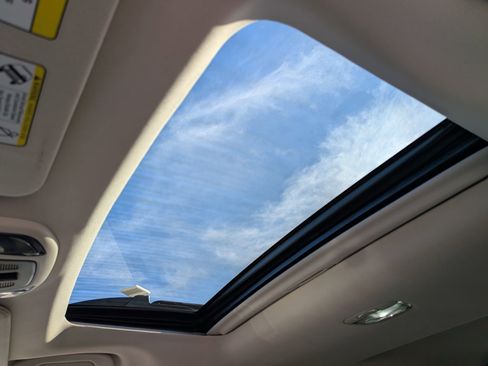 Used 2021 Subaru Outback Limited w/ Popular Package #2 image 26