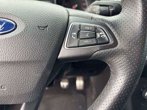 Used 2017 Ford Focus ST image 13