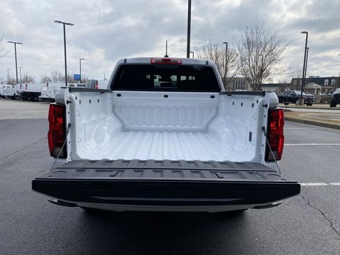 Used 2026 Chevrolet Colorado LT image 11