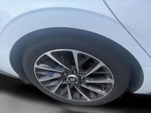 Used 2022 Hyundai Sonata Limited FWD image 41