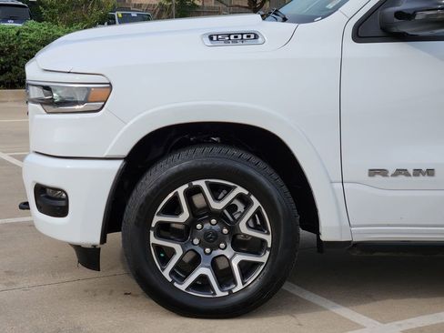 Used 2025 RAM 1500 Laramie w/ Laramie Southwest Edition AWD/4WD image 8