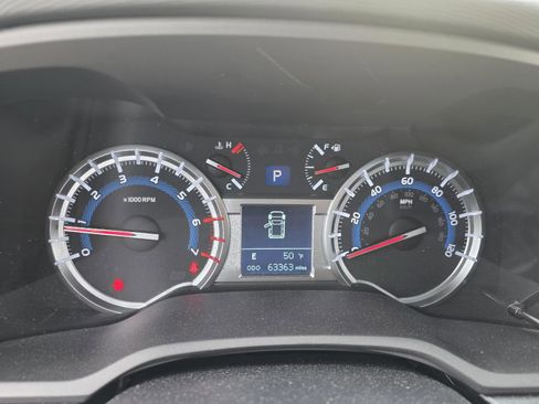 Used 2019 Toyota 4Runner Limited image 15