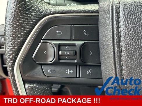Used 2024 Toyota Tacoma TRD Off-Road AWD/4WD image 24