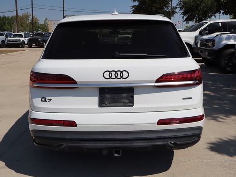 Used 2021 Audi Q7 3.0T Premium Plus AWD/4WD image 4