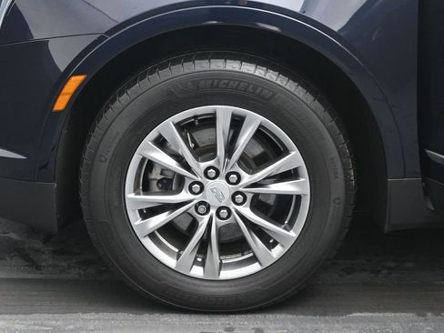 Used 2021 Cadillac XT5 Premium Luxury image 35