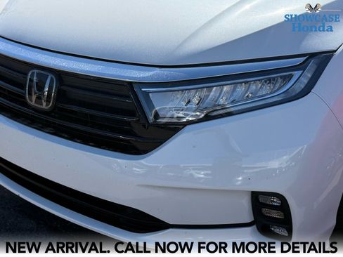 Used 2023 Honda Odyssey EX-L image 9
