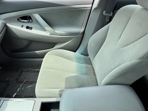 Used 2008 Toyota Camry LE FWD image 22