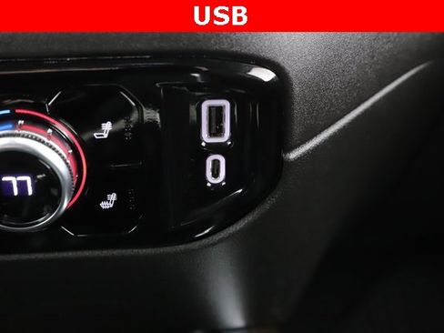 Used 2023 GMC Sierra 1500 Elevation image 25