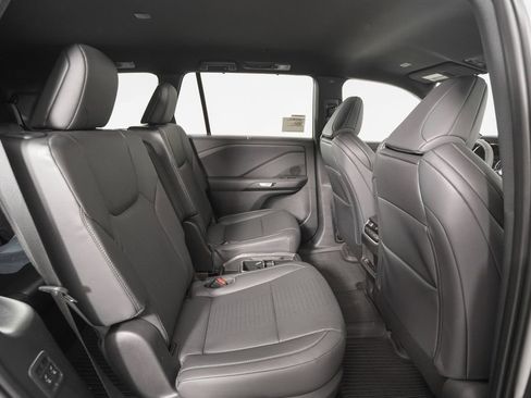 Certified 2023 Lexus RX 350 w/ Cold Area Package image 15