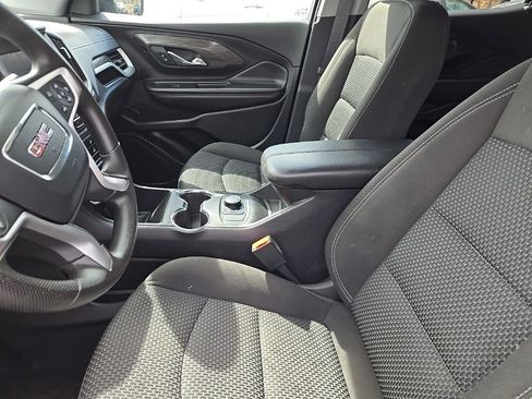Used 2023 GMC Terrain SLE FWD image 19