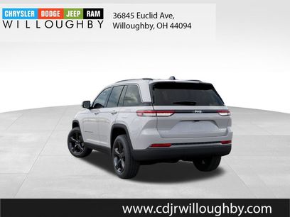 New 2026 Jeep Grand Cherokee Limited w/ Limited Altitude Package