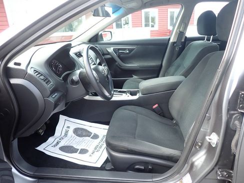 Used 2014 Nissan Altima 2.5 S FWD image 8