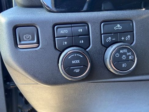 Used 2023 Chevrolet Silverado 1500 RST image 13