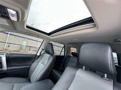 Used 2024 Toyota 4Runner SR5 Premium w/ Moonroof Package image 29