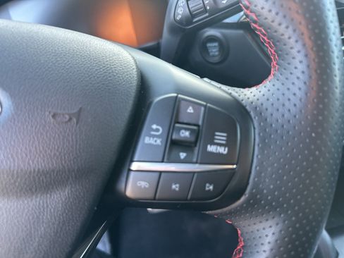 Used 2024 Ford Escape ST-Line image 10