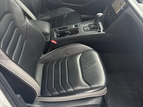 Used 2022 Volkswagen Arteon SEL AWD/4WD image 30