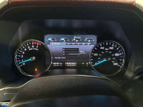 Used 2019 Ford F350 Platinum w/ Platinum Ultimate Package image 20