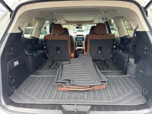 Used 2019 Subaru Ascent Touring w/ Popular Package #3 image 12