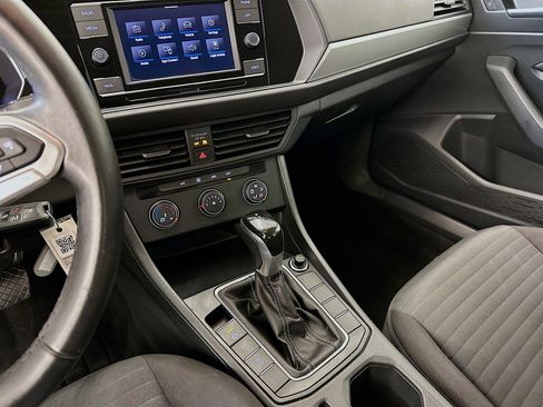 Used 2024 Volkswagen Jetta S image 25