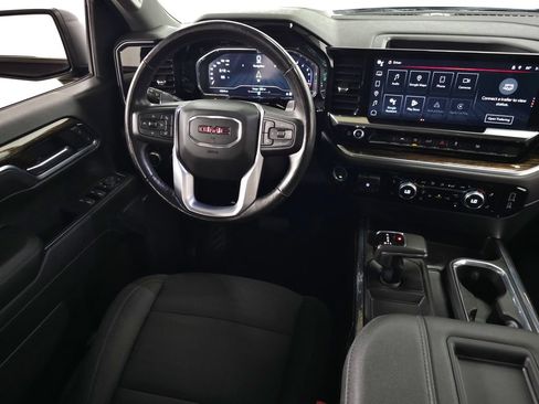 Used 2022 GMC Sierra 1500 Elevation w/ Preferred Package AWD/4WD image 18