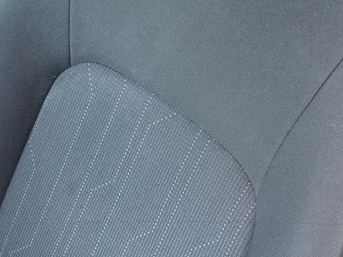 Certified 2024 Hyundai Venue SE FWD image 34