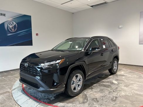 New 2025 Toyota RAV4 XLE image 2