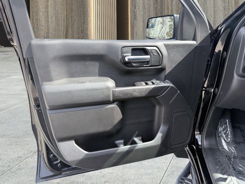 Used 2020 Chevrolet Silverado 1500 Custom Trail Boss w/ Custom Convenience Package image 21