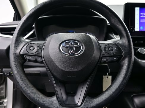 Used 2024 Toyota Corolla LE FWD image 20