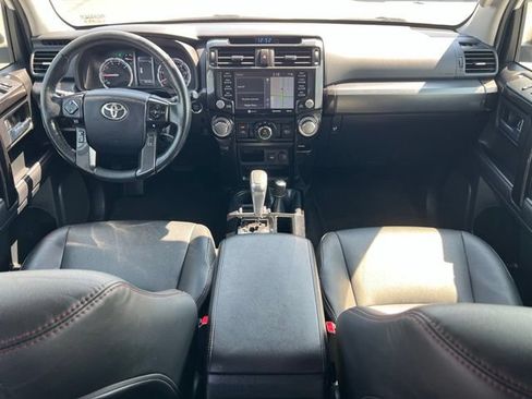 Used 2023 Toyota 4Runner TRD Off-Road Premium AWD/4WD image 14