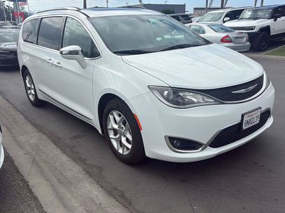 Used 2020 Chrysler Pacifica Limited