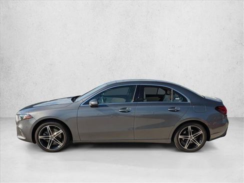 Used 2019 Mercedes-Benz A 220 4MATIC image 8