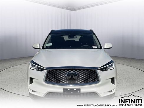 New 2025 INFINITI QX50 Luxe image 8