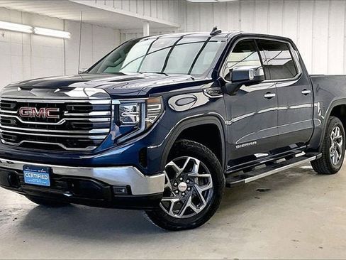 Certified 2023 GMC Sierra 1500 SLT w/ SLT Premium Package image 2