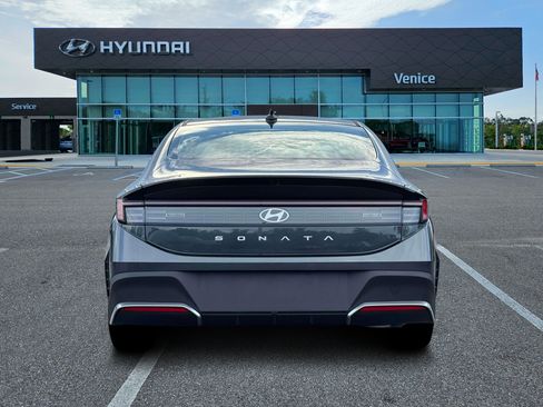 New 2026 Hyundai Sonata SE FWD image 25