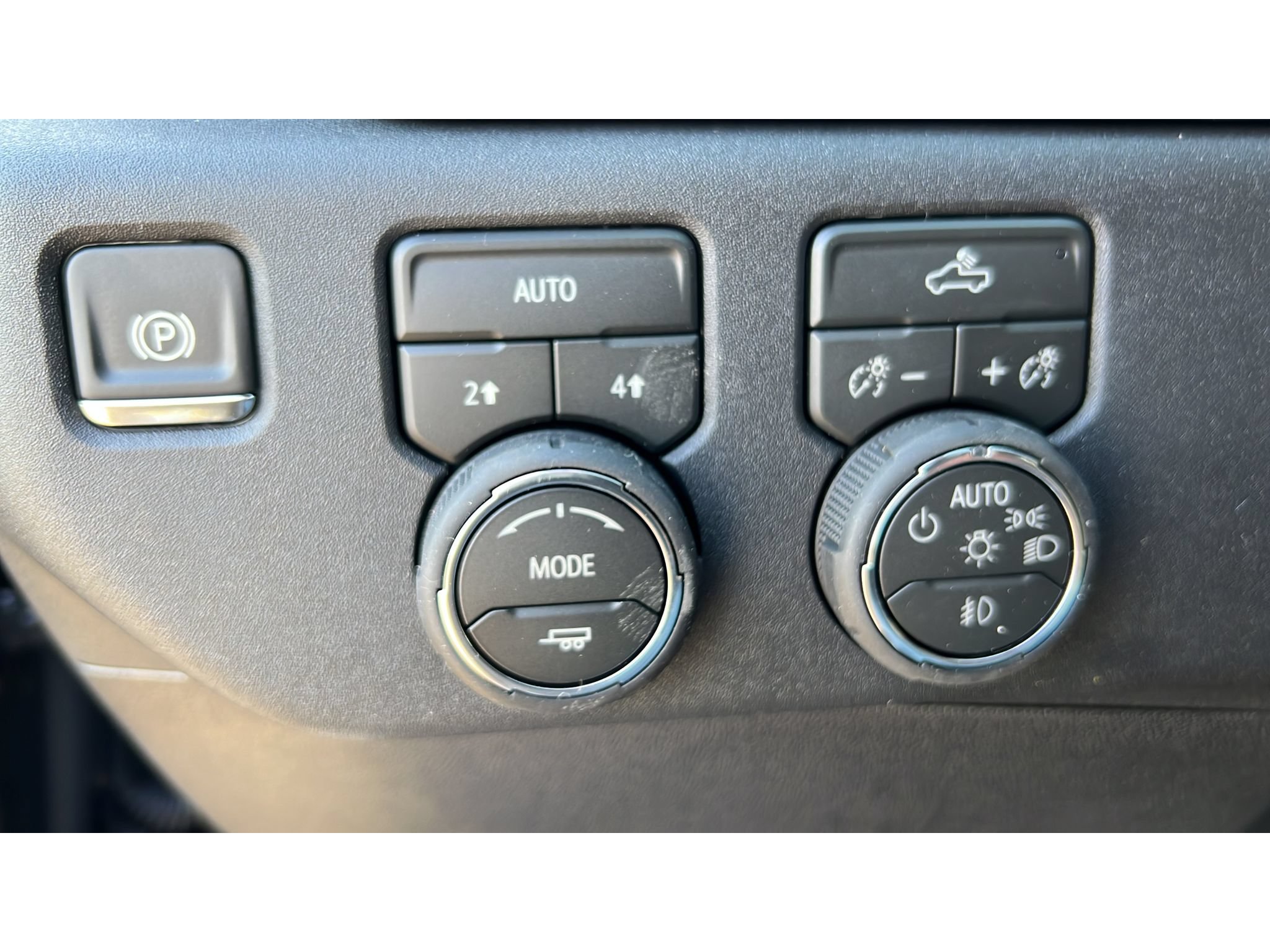 New 2026 Chevrolet Silverado 1500 RST w/ RST Select Package AWD/4WD image 23