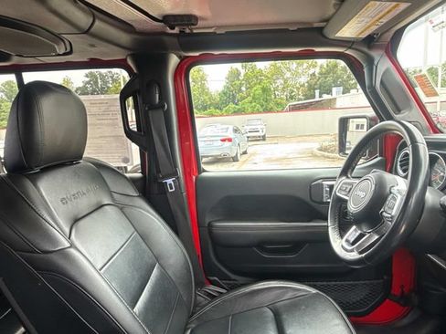Used 2020 Jeep Gladiator Overland AWD/4WD image 15