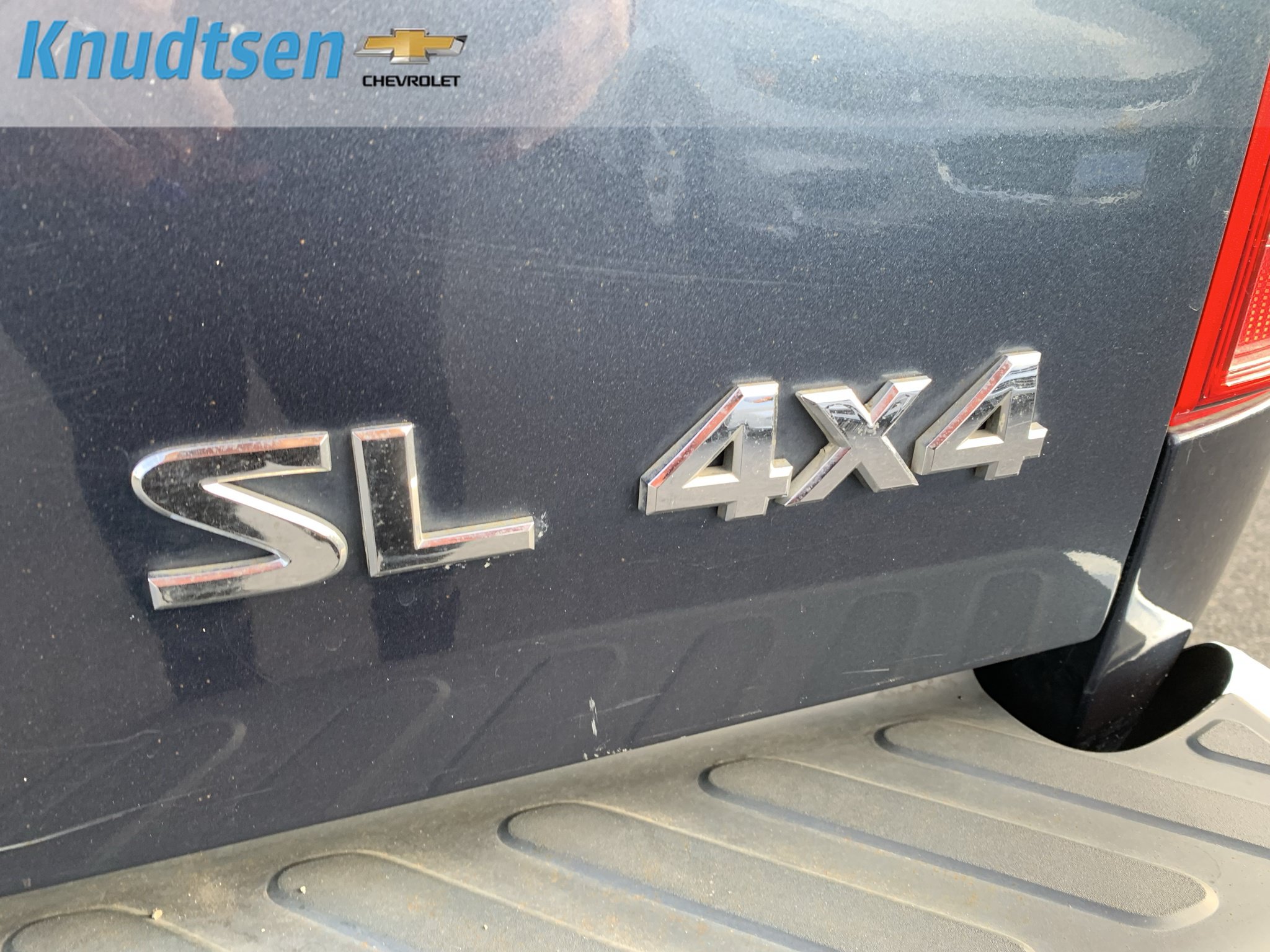 Used 2014 Nissan Frontier SL AWD/4WD image 9