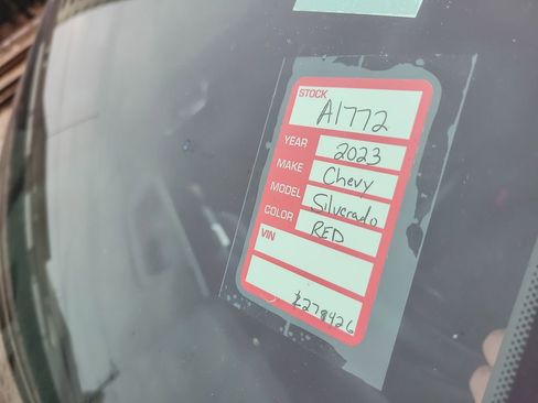 Certified 2023 Chevrolet Silverado 1500 LT image 22