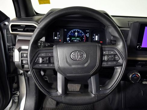 Certified 2024 Toyota Tacoma SR5 image 28