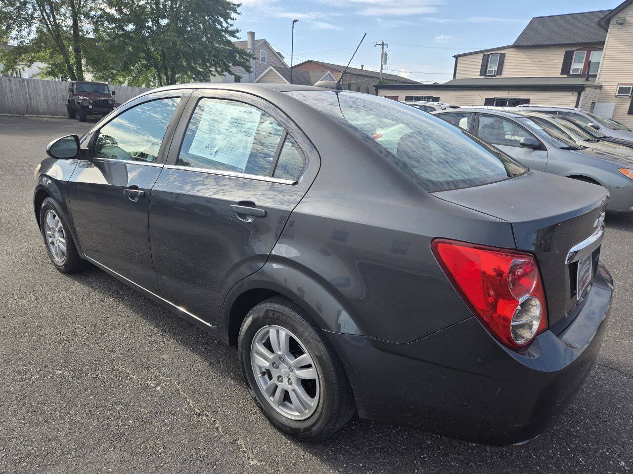 Used 2015 Chevrolet Sonic LT FWD image 7