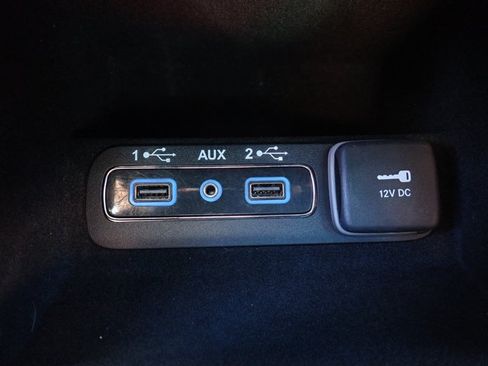 Used 2020 Jeep Grand Cherokee Altitude AWD/4WD image 20