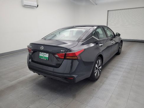 Used 2022 Nissan Altima 2.5 SV image 9