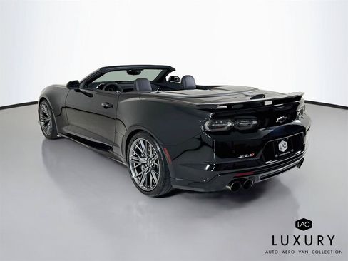 Used 2023 Chevrolet Camaro ZL1 RWD image 8