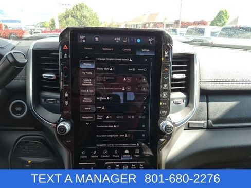 New 2026 RAM 2500 Laramie AWD/4WD image 23