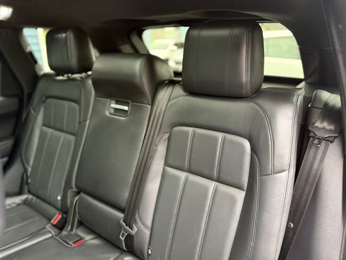 Used 2019 Land Rover Range Rover Sport HSE AWD/4WD image 31